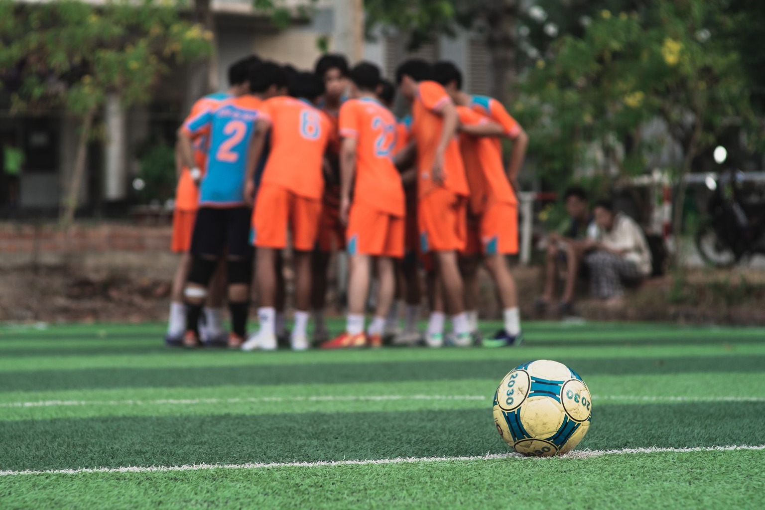 How to Improve Shooting Accuracy with Targeted Finishing Drills at Practice — Incorporate Weak-Foot and Long-Range Shoot How to Improve Shooting Accuracy with Targeted Finishing Drills at Practice — Incorporate Weak-Foot and Long-Range Shoot