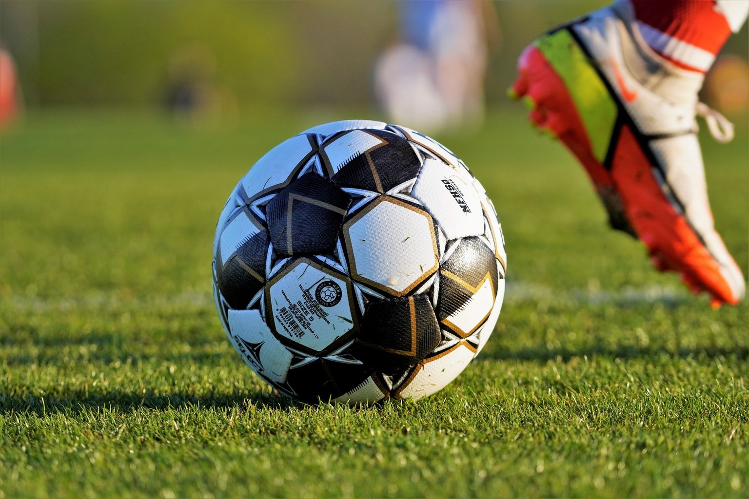 Mental skills drills for youth soccer — Drill 1: The 5-4-3-2-1 Focus Exercise for Game Situations Mental skills drills for youth soccer — Drill 1: The 5-4-3-2-1 Focus Exercise for Game Situations